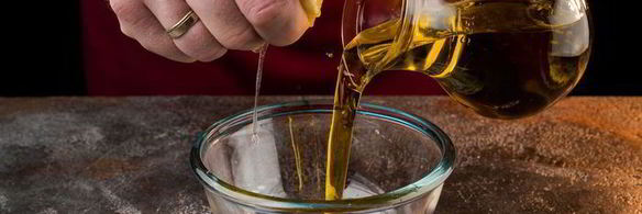 салат из кускуса с индейкой, цукини и гранатом