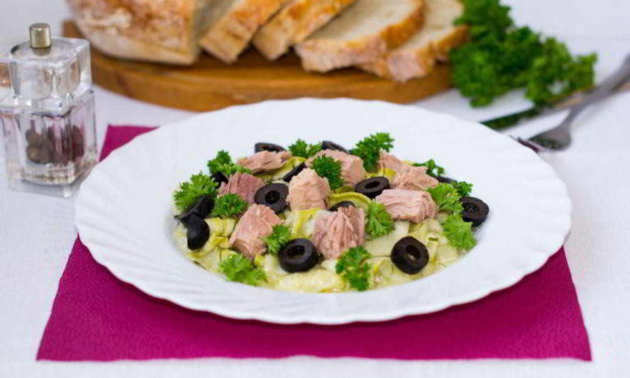 Рецепт салата из маринованных цуккини