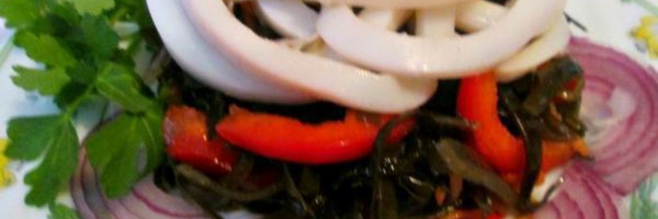Салат из морской капусты с кальмарами