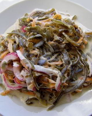 Салат из морской капусты