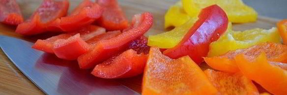 салат из овощей-гриль с моцареллой