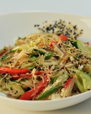 Салат из свиных ушек