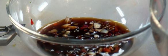 салат из свиных ушек