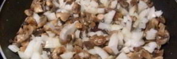 салат с грибами и ветчиной