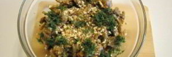 салат с грибами жареными