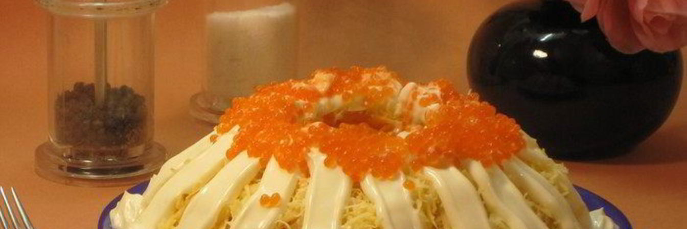 Салат с кальмарами