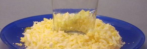 салат с кальмарами