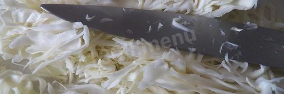 салат с капустой и крабовыми палочками