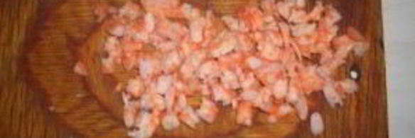 салат с креветками и кальмаром