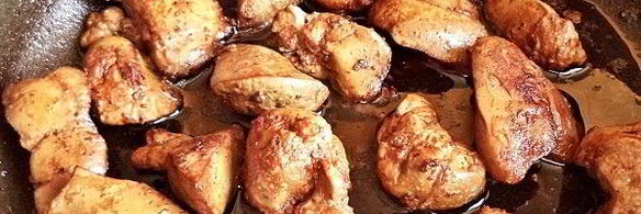 салат с куриной печенью и грибами