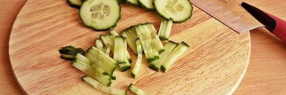 салат с куриной печенью и грибами