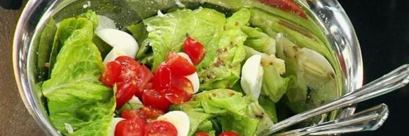 салат с куриной печенью и желудочками