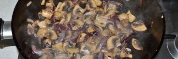 салат с помидорами и грибами