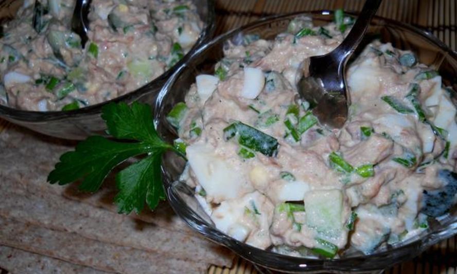 Рецепт салата с тунцом с огурцом