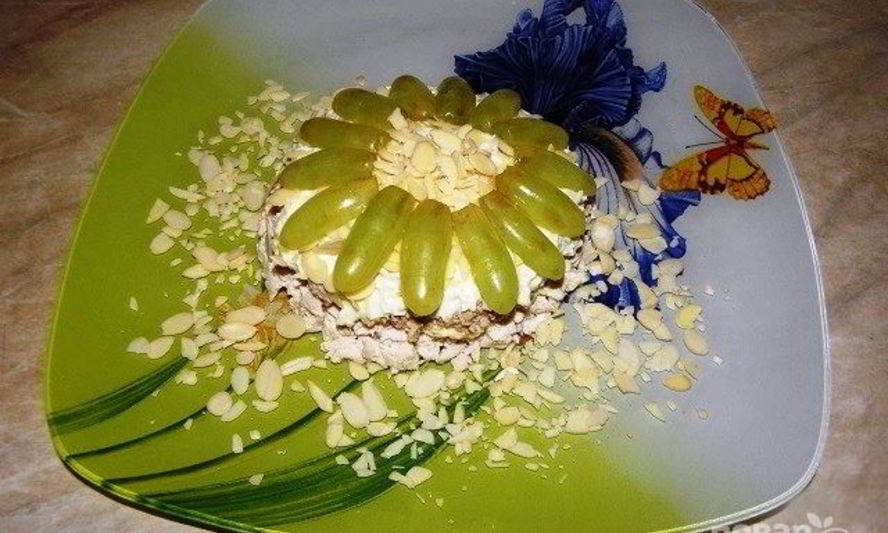 Рецепт салата с виноградом новогодний шарм