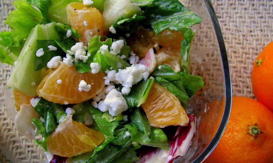 Рецепт салата с зеленью и мандаринами
