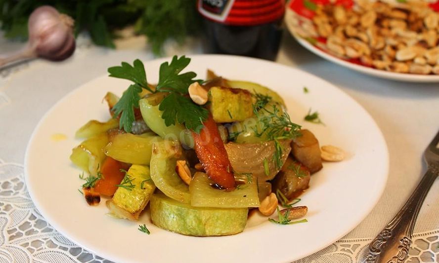 Рецепт теплого салата с перцем