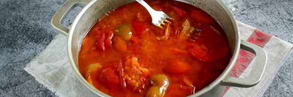 вареный салат из сладкого перца и помидоров на зиму