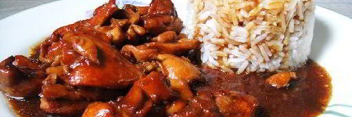 Коричневый огуречный соус