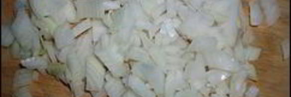 розовый соус с луком и чесноком