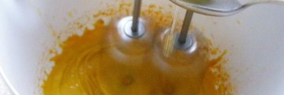 соус с горчицей и куркумой