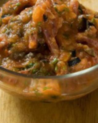 Соус с салями