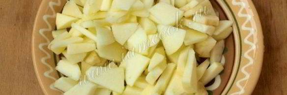 томатный соус с яблоками