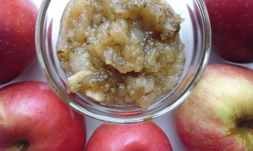 Рецепт яблочного соуса чатни с сухим тимьяном