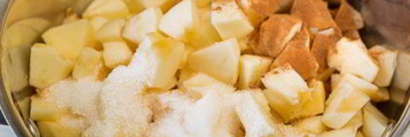 яблочный соус с корицей