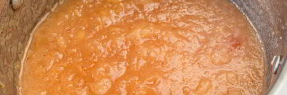 яблочный соус с корицей