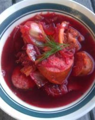 Борщ на мясном бульоне