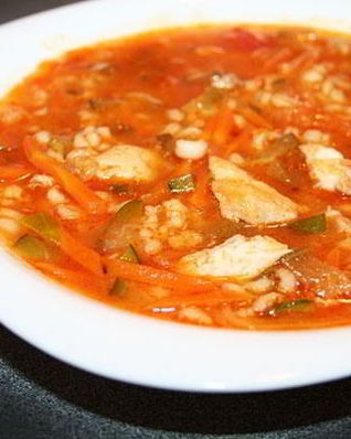 Борщ с фрикадельками из морского гребешка