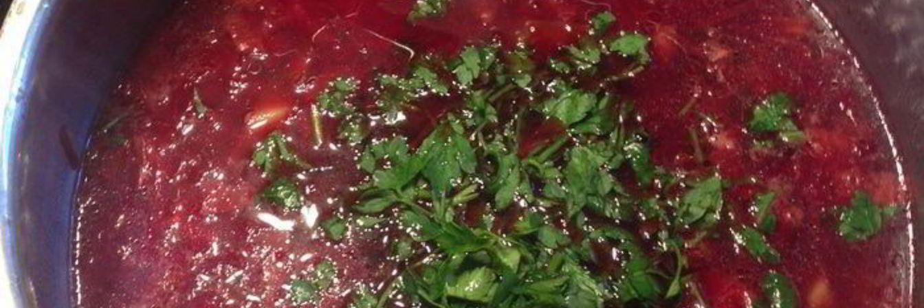 Борщ с гренками