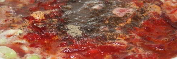 борщ с шампиньонами на куриных окорочках