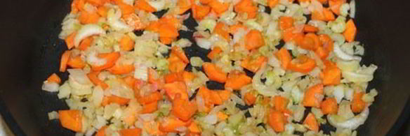 борщ с тушенкой