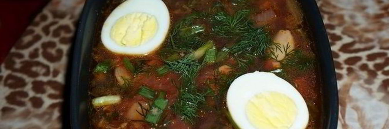 Борщ со щавелем и свеклой