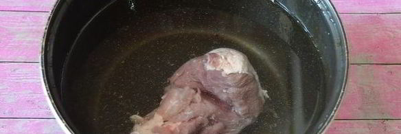 борщ со свининой в мультиварке