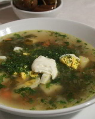 Борщ зеленый украинский