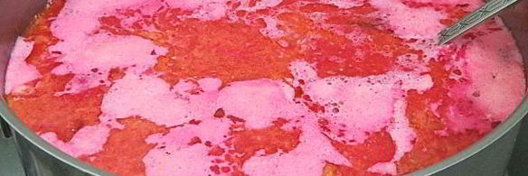 красный борщ с фасолью и копченостями