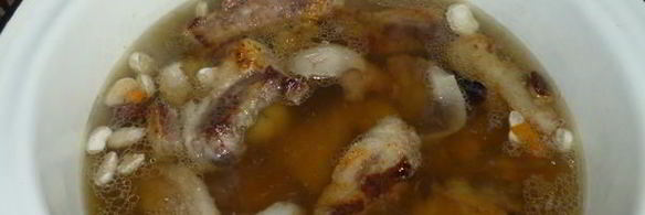 фасолевый суп с грибами и обжаренных ребрах