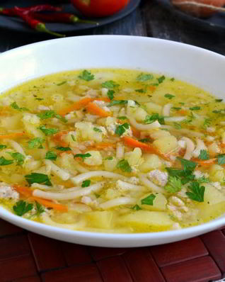 Картофельный суп с фаршем и вермишелью