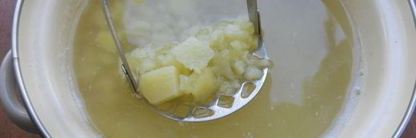 картофельный суп с фаршем и вермишелью