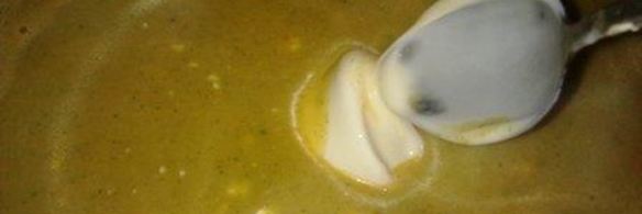 крем-суп из брокколи и плавленого сыра