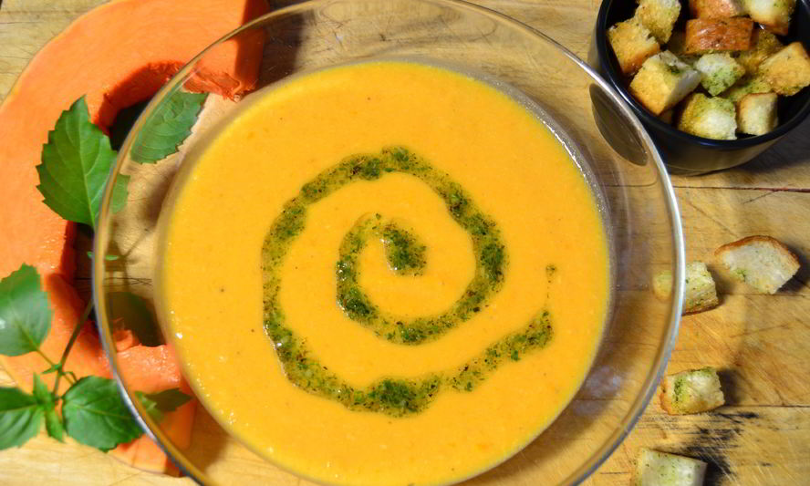 Рецепт крема-супа из тыквы с пшеничными сухариками