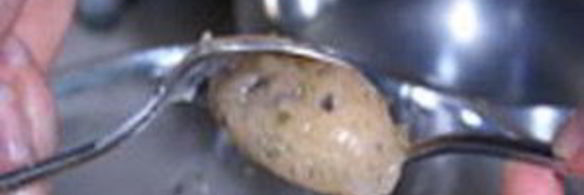 куриный суп с клецками, сельдереем и кабачками