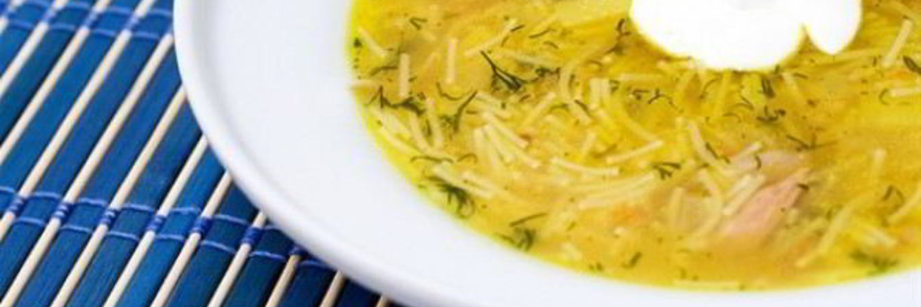 Куриный суп с вермишелью