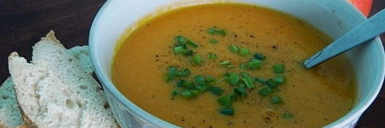 Морковно-яблочный суп