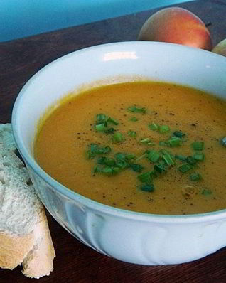 Морковно-яблочный суп