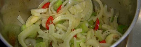 морковный суп с фенхелем и сельдереем