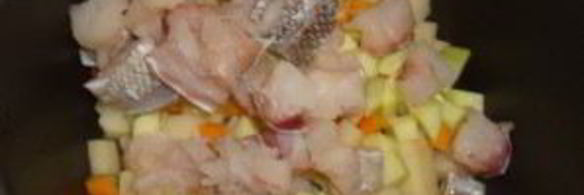 рыбный суп в мультиварке pедмонд